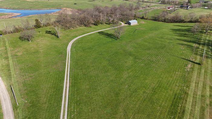 Real estate auction image for Real Estate Auction: 459 Locust Fork Rd, Stamping Ground Ky